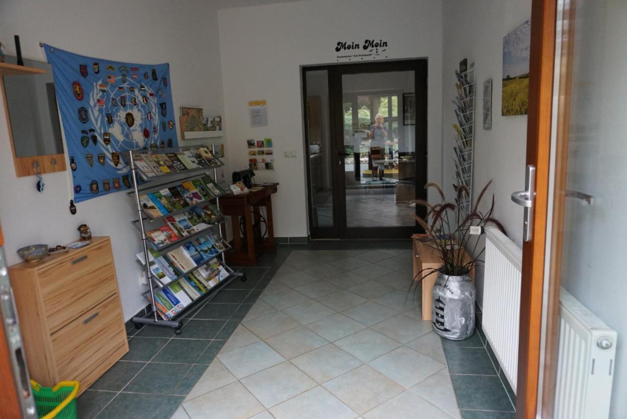 Ferienhaus "Am Gutspark" Alt Tucheband エクステリア 写真