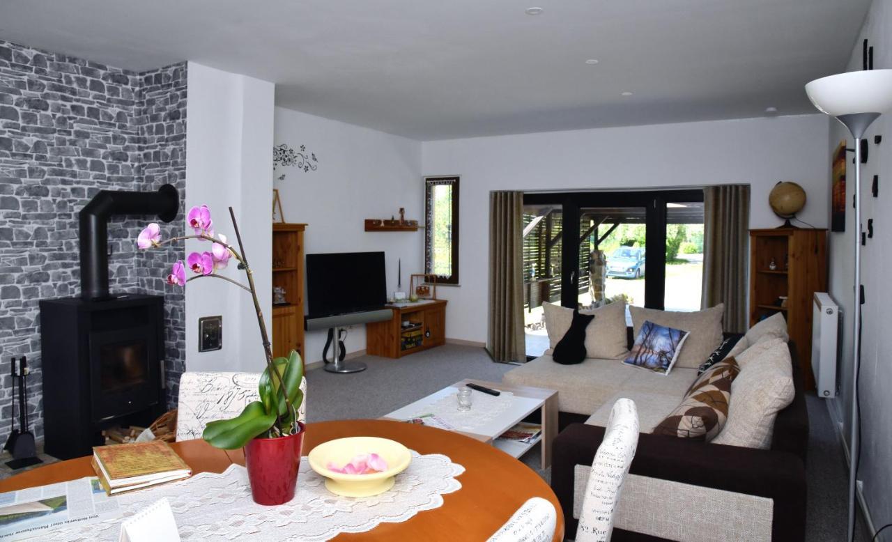 Ferienhaus "Am Gutspark" Alt Tucheband エクステリア 写真