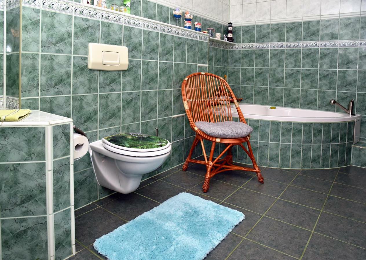 Ferienhaus "Am Gutspark" Alt Tucheband エクステリア 写真