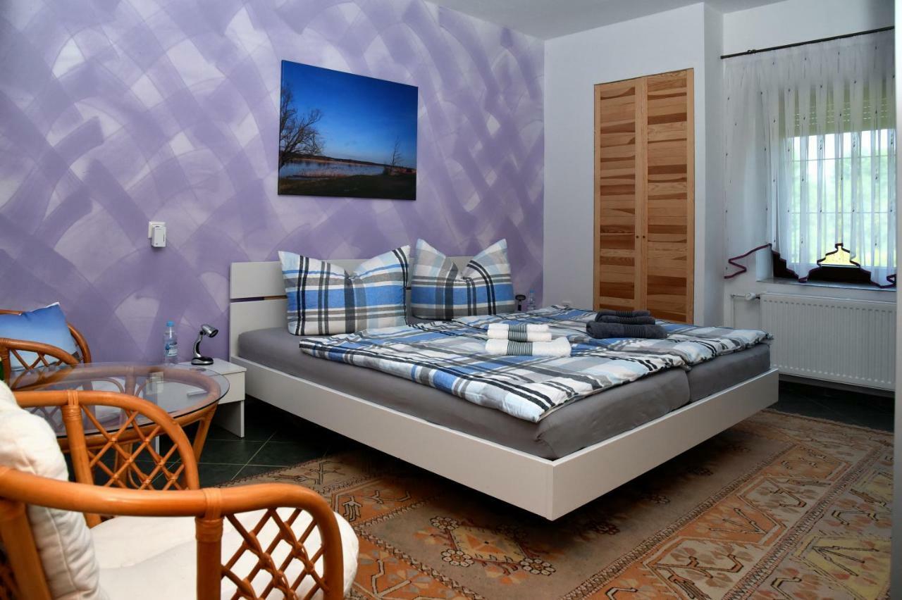Ferienhaus "Am Gutspark" Alt Tucheband エクステリア 写真