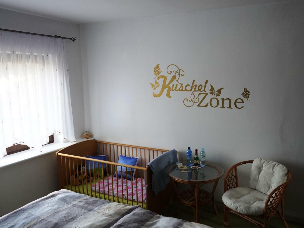 Ferienhaus "Am Gutspark" Alt Tucheband エクステリア 写真